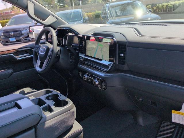 2024 GMC Sierra 1500 Vehicle Photo in ANAHEIM, CA 92806-5612