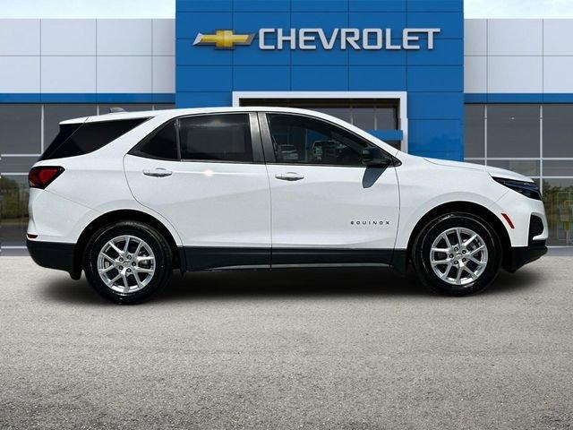 2024 Chevrolet Equinox Vehicle Photo in RIVERSIDE, CA 92504-4106