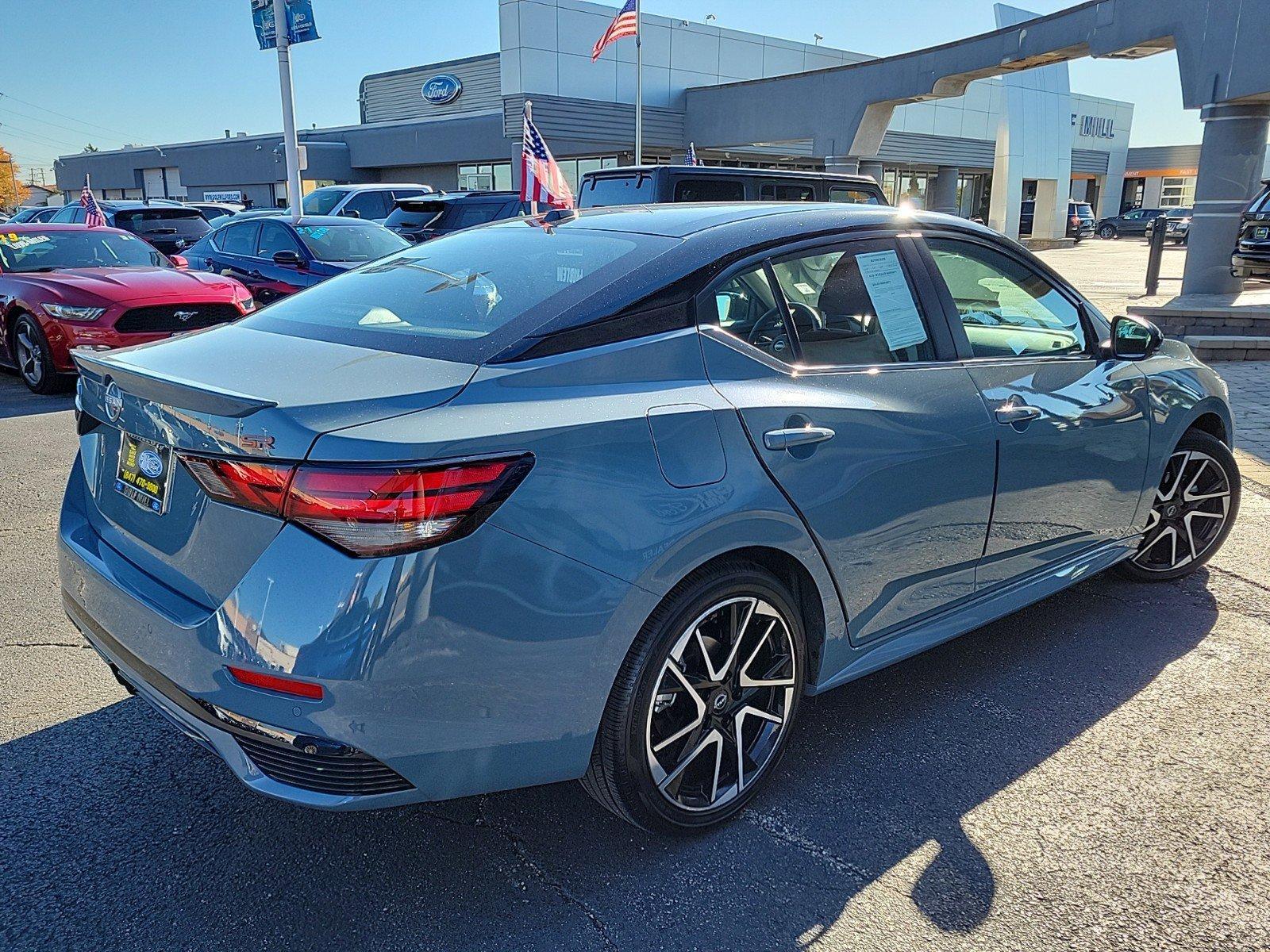 2024 Nissan Sentra Vehicle Photo in Saint Charles, IL 60174