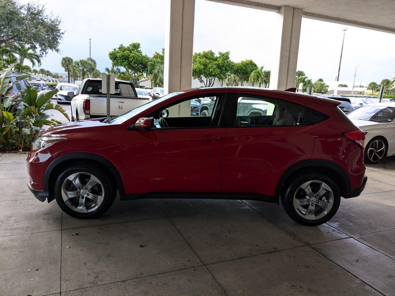 2018 Honda HR-V Vehicle Photo in Miami, FL 33015