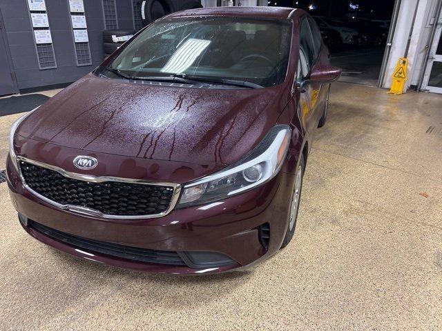 Used 2018 Kia FORTE LX with VIN 3KPFK4A79JE189120 for sale in Muncie, IN