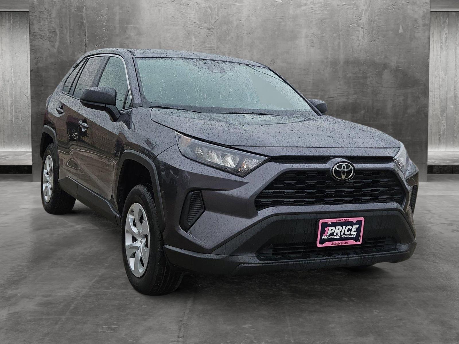 2022 Toyota RAV4 Vehicle Photo in NORTH RICHLAND HILLS, TX 76180-7199