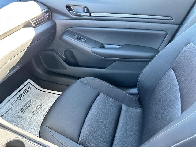 2024 Nissan Altima Vehicle Photo in COLUMBIA, MO 65203-3903