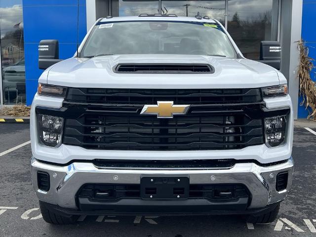 2025 Chevrolet Silverado 2500 HD Vehicle Photo in GARDNER, MA 01440-3110