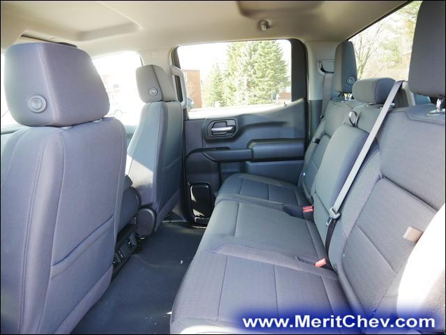 2024 Chevrolet Silverado 1500 Vehicle Photo in MAPLEWOOD, MN 55119-4794