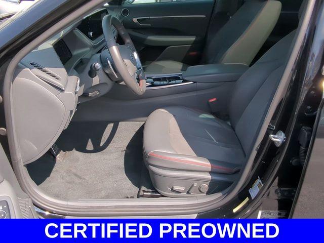 2022 Hyundai SONATA Vehicle Photo in Highland, IN 46322-2506