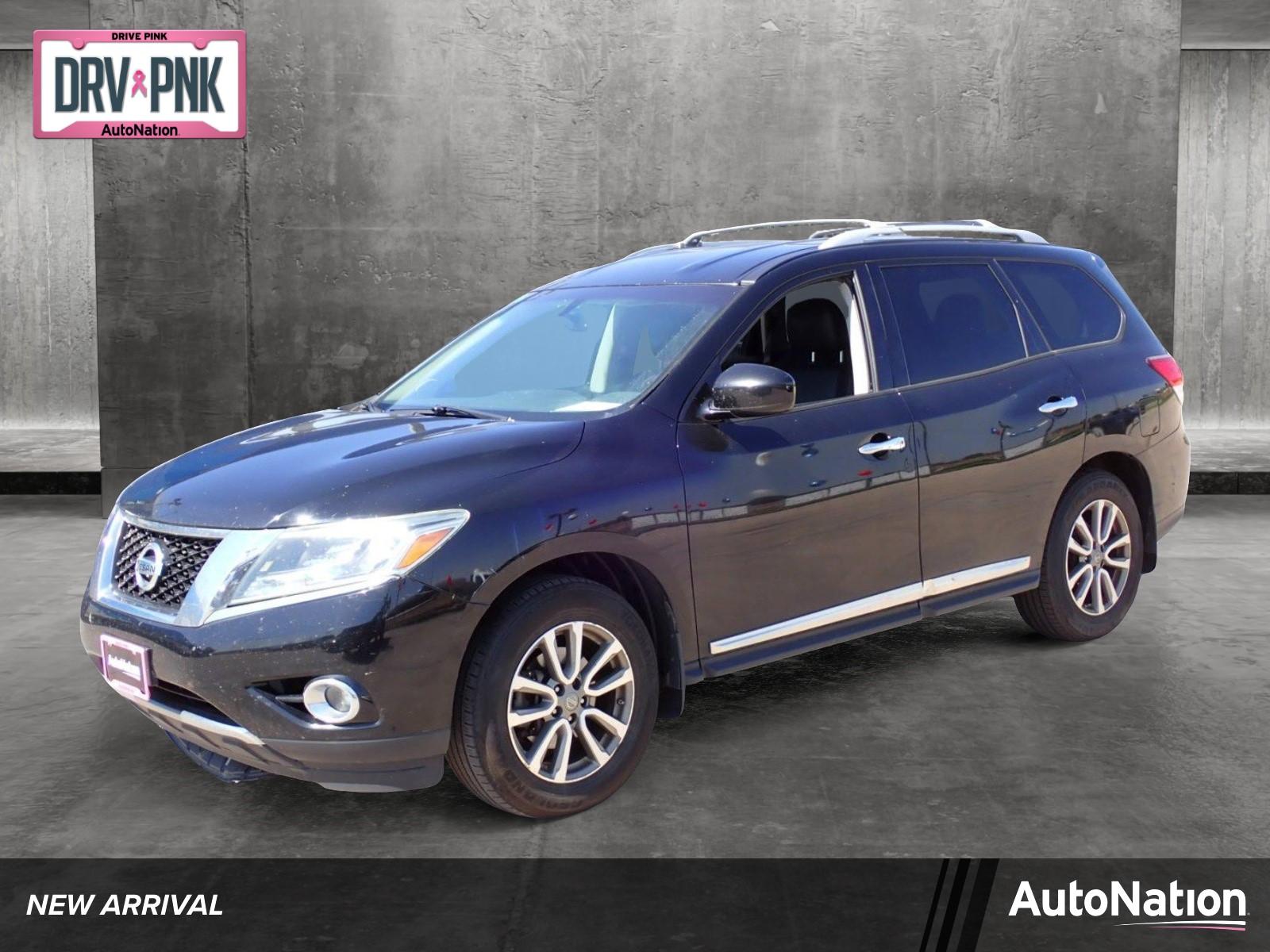 2014 Nissan Pathfinder Vehicle Photo in DENVER, CO 80221-3610