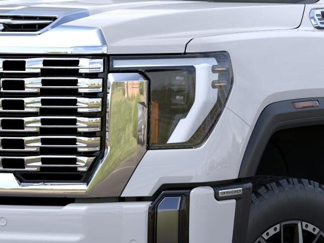 2024 GMC Sierra 3500 HD Vehicle Photo in LEOMINSTER, MA 01453-2952