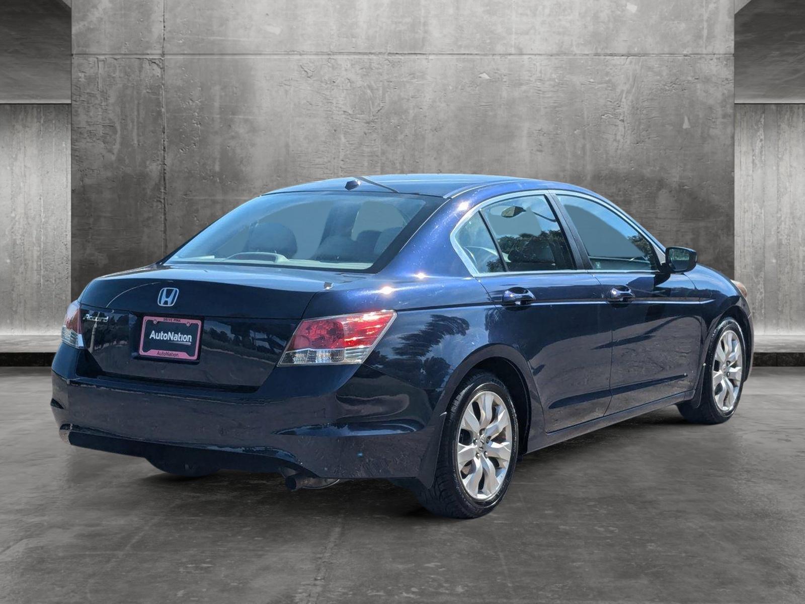 2009 Honda Accord Sedan Vehicle Photo in LONE TREE, CO 80124-2750