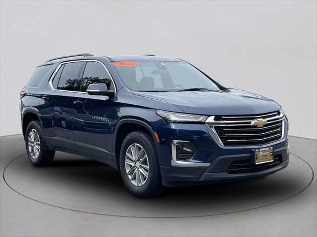 Used 2023 Chevrolet Traverse 1LT with VIN 1GNEVGKW1PJ105594 for sale in Huntington, NY