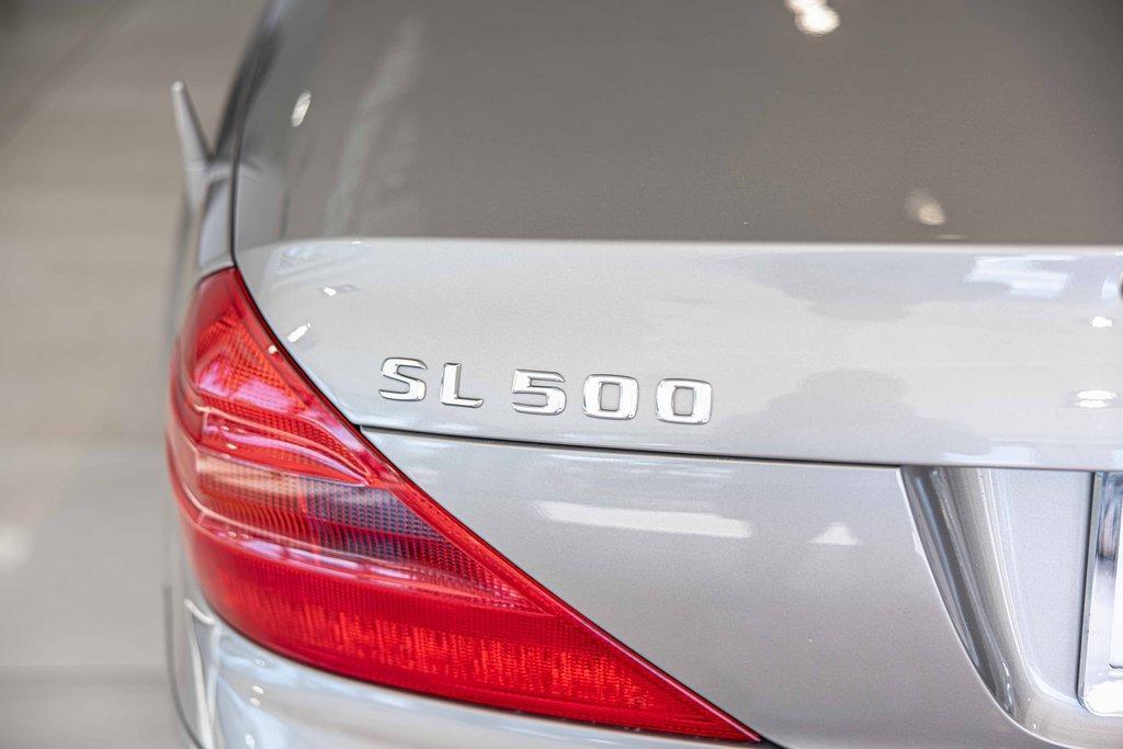 2006 Mercedes-Benz SL-Class Vehicle Photo in Saint Charles, IL 60174