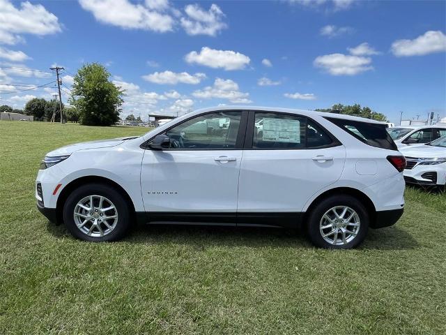 2024 Chevrolet Equinox Vehicle Photo in ALCOA, TN 37701-3235