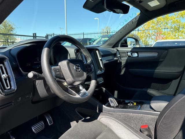 2021 Volvo XC40 Vehicle Photo in Grapevine, TX 76051