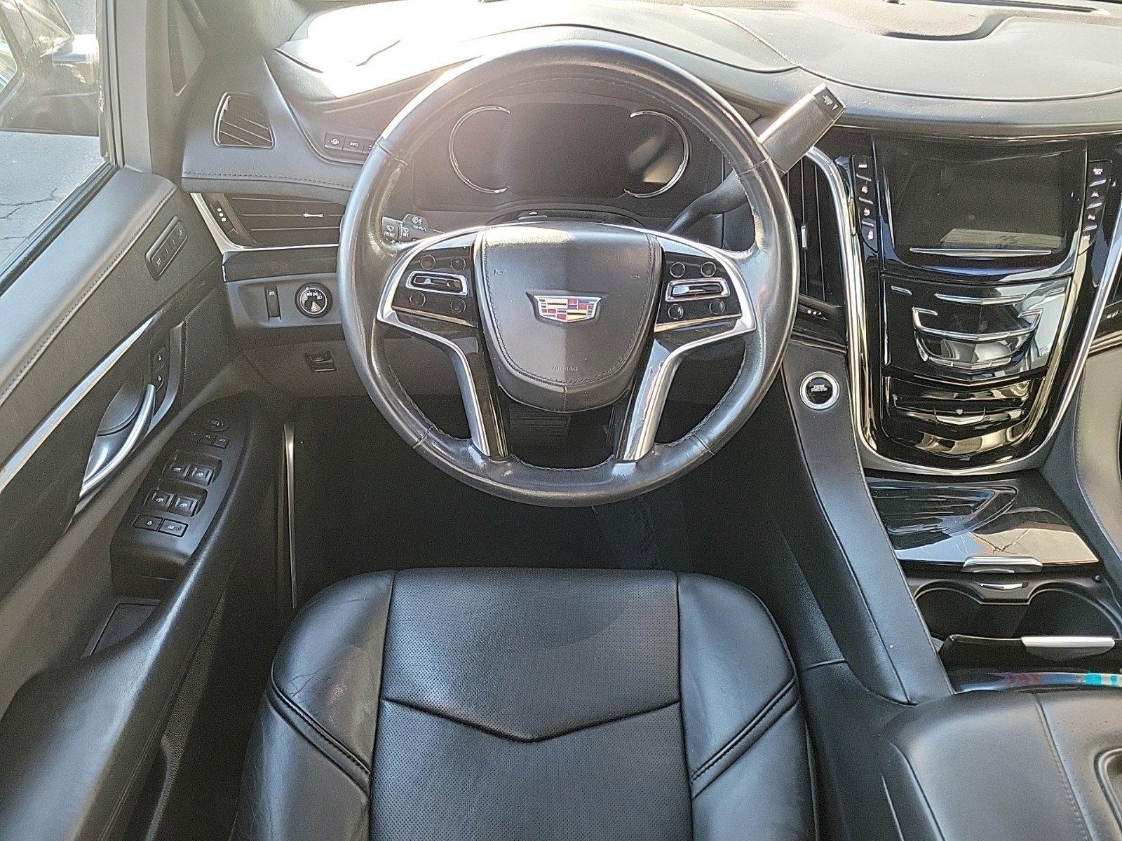 2018 Cadillac Escalade ESV Vehicle Photo in Plainfield, IL 60586