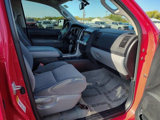 2011 Toyota Tundra 4WD Truck Vehicle Photo in GREEN BAY, WI 54304-5303