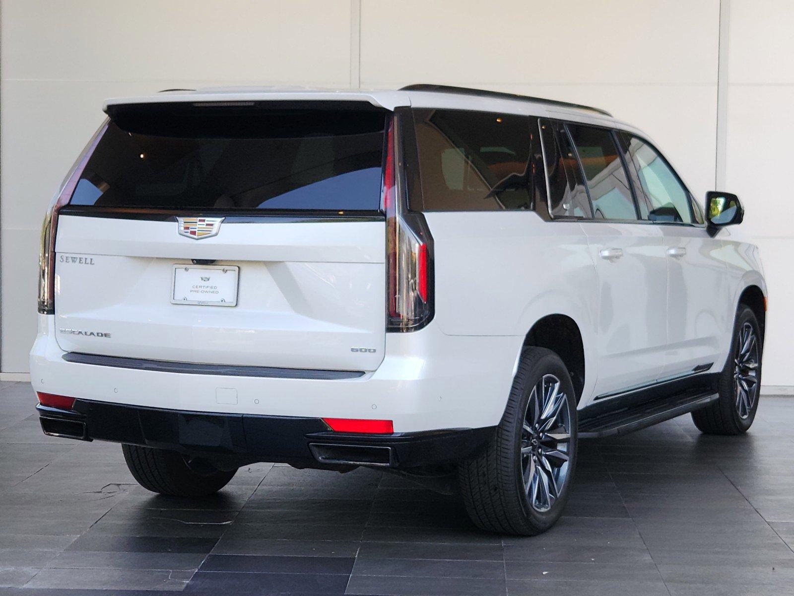 2021 Cadillac Escalade ESV Vehicle Photo in HOUSTON, TX 77079-1502