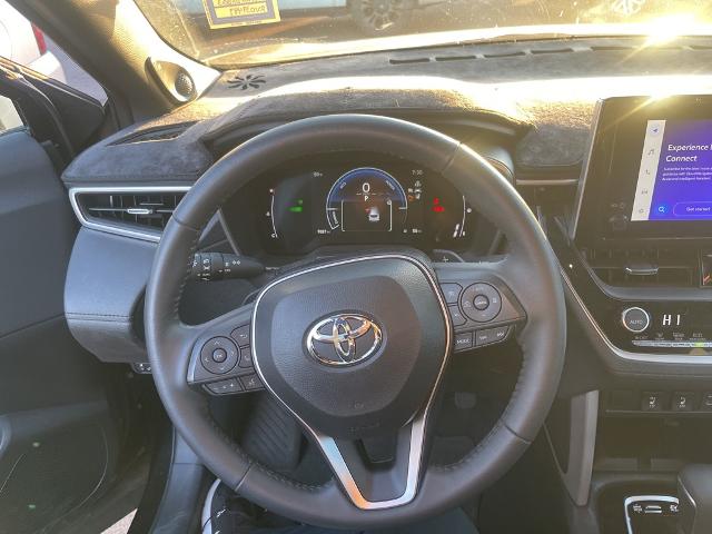 2024 Toyota Corolla Cross Vehicle Photo in GOODYEAR, AZ 85338-1310