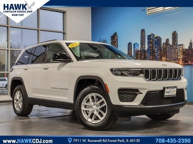 2024 Jeep Grand Cherokee Vehicle Photo in Saint Charles, IL 60174