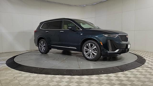 2024 Cadillac XT6 Vehicle Photo in JOLIET, IL 60435-8135