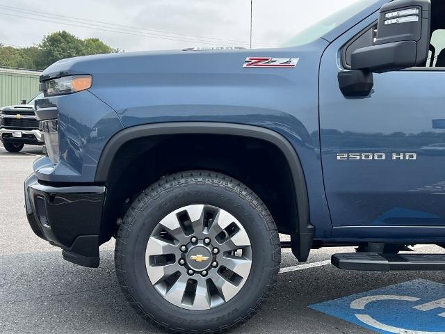 2024 Chevrolet Silverado 2500 HD Vehicle Photo in GARDNER, MA 01440-3110