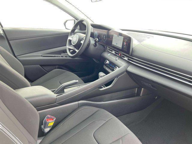 2024 Hyundai ELANTRA Vehicle Photo in O'Fallon, IL 62269