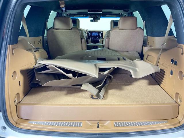 2017 Cadillac Escalade Vehicle Photo in ALLIANCE, OH 44601-4622