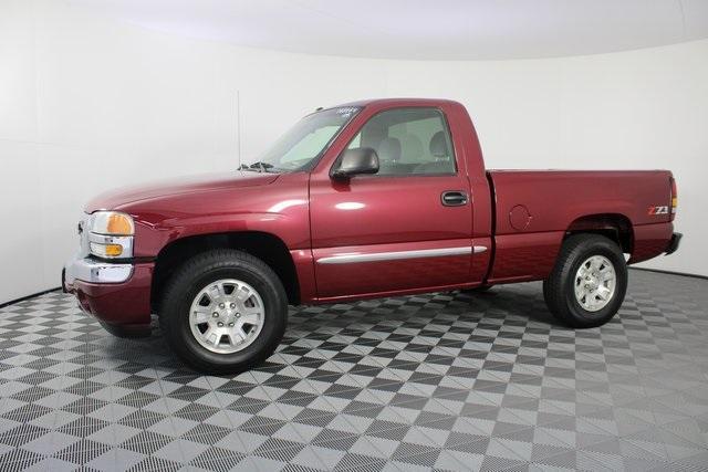 Used 2005 GMC Sierra 1500 SLE with VIN 1GTEK14T45Z348848 for sale in Aurora, MO