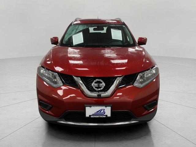 2016 Nissan Rogue Vehicle Photo in Appleton, WI 54913