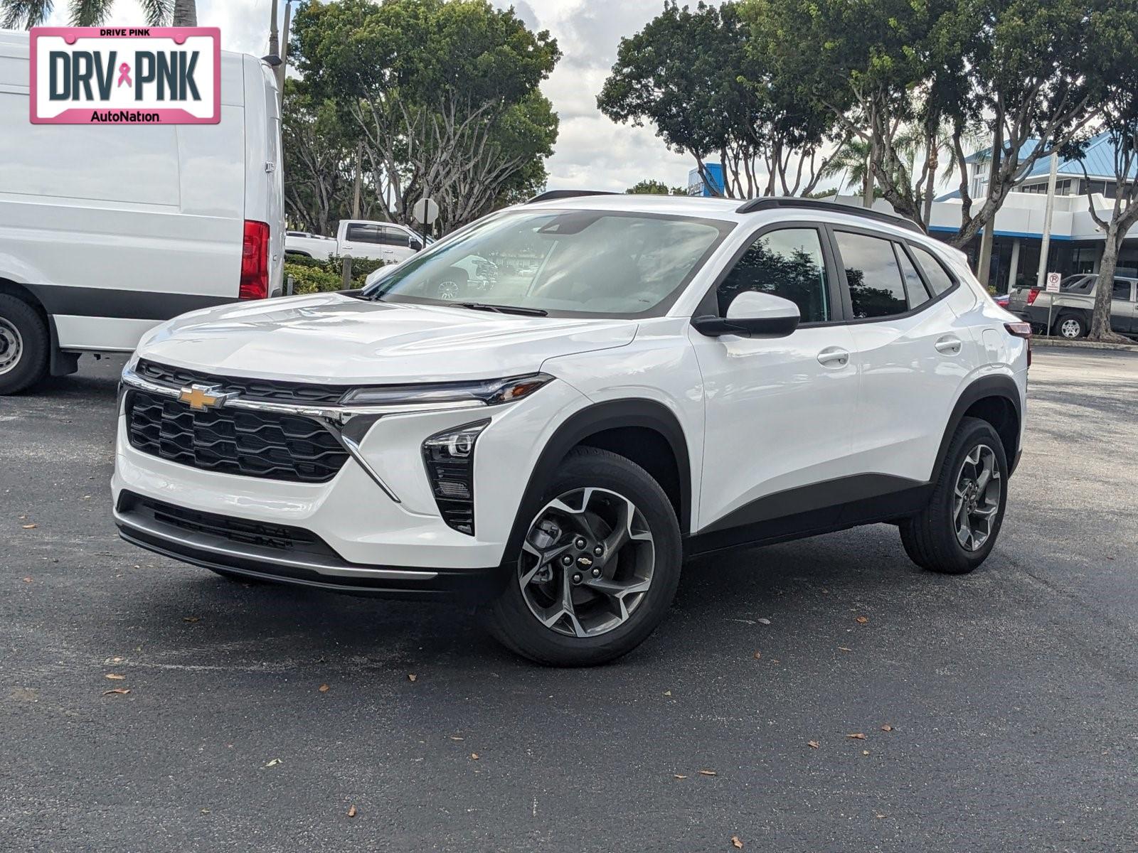 2024 Chevrolet Trax Vehicle Photo in GREENACRES, FL 33463-3207