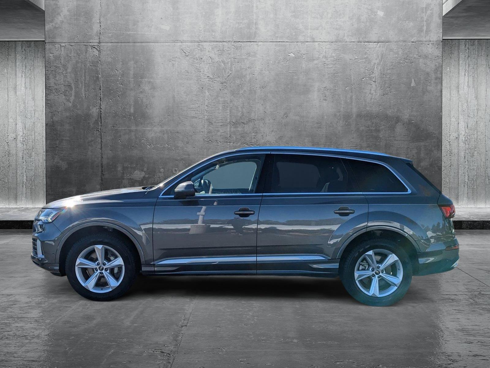 2024 Audi Q7 Vehicle Photo in LONE TREE, CO 80124-2750