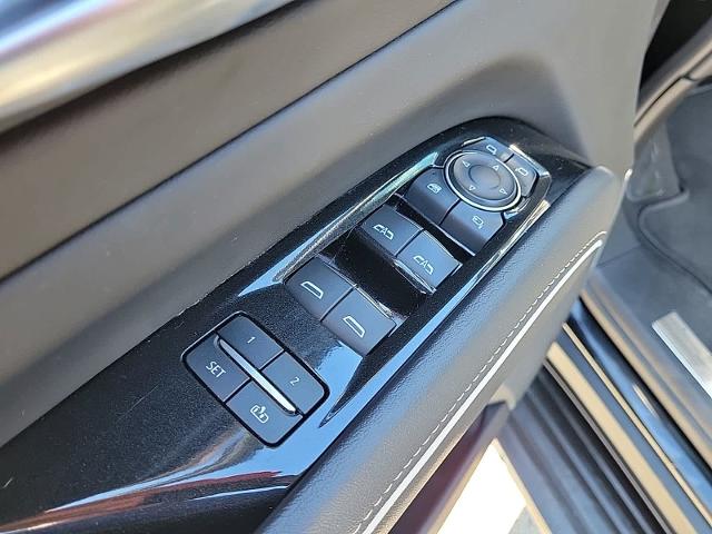 2023 Cadillac Escalade ESV Vehicle Photo in POMPANO BEACH, FL 33064-7091