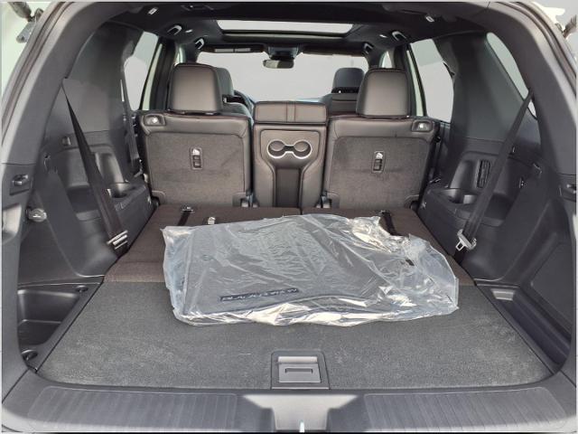 2025 Honda Pilot Vehicle Photo in Oshkosh, WI 54904