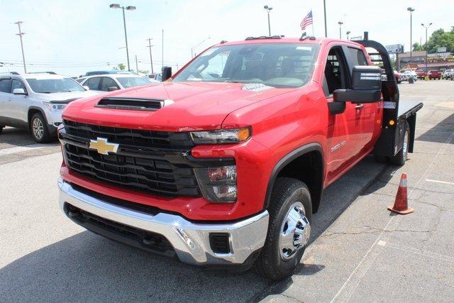 2024 Chevrolet Silverado 3500 HD CC Vehicle Photo in SAINT CLAIRSVILLE, OH 43950-8512