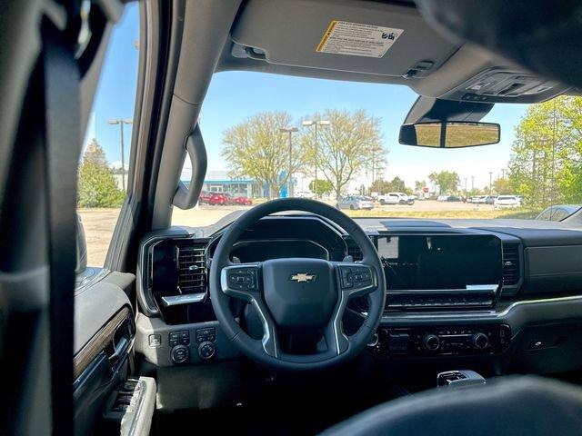 2024 Chevrolet Silverado 1500 Vehicle Photo in GREELEY, CO 80634-4125