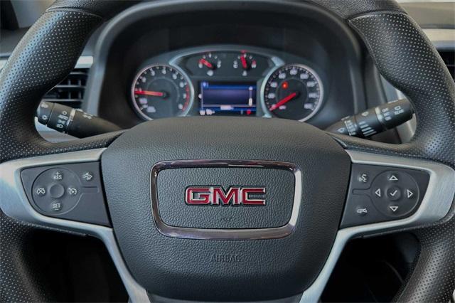 2022 GMC Acadia Vehicle Photo in ELK GROVE, CA 95757-8703