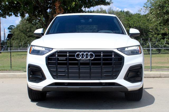 2024 Audi Q5 Vehicle Photo in HOUSTON, TX 77090