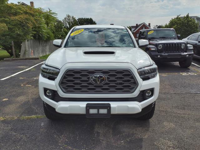 2023 Toyota Tacoma 4WD Vehicle Photo in INDIANA, PA 15701-1897