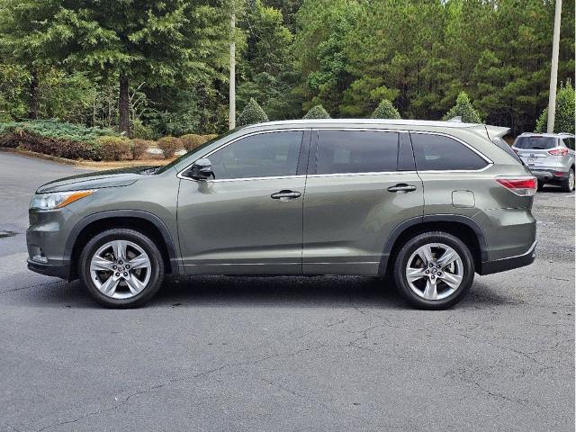 2016 Toyota Highlander Vehicle Photo in Auburn, AL 36832-6638