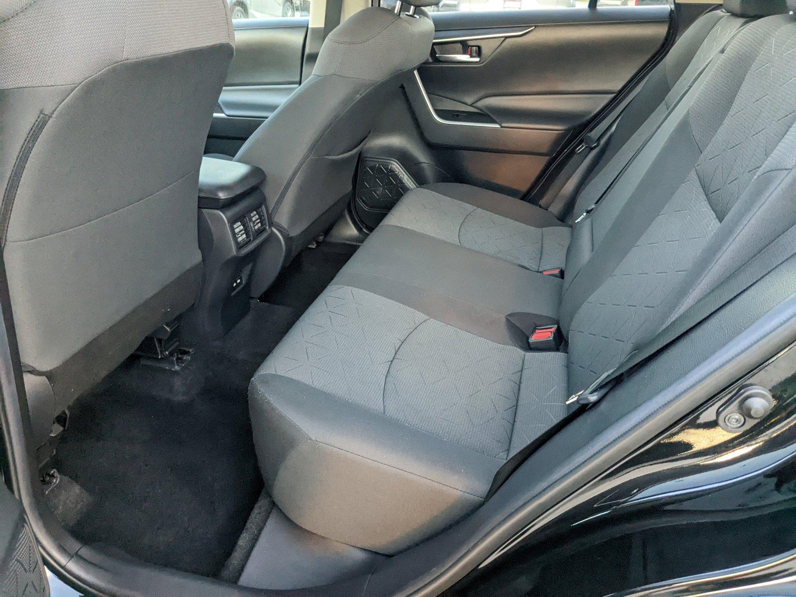 2021 Toyota RAV4 Vehicle Photo in Davie, FL 33331