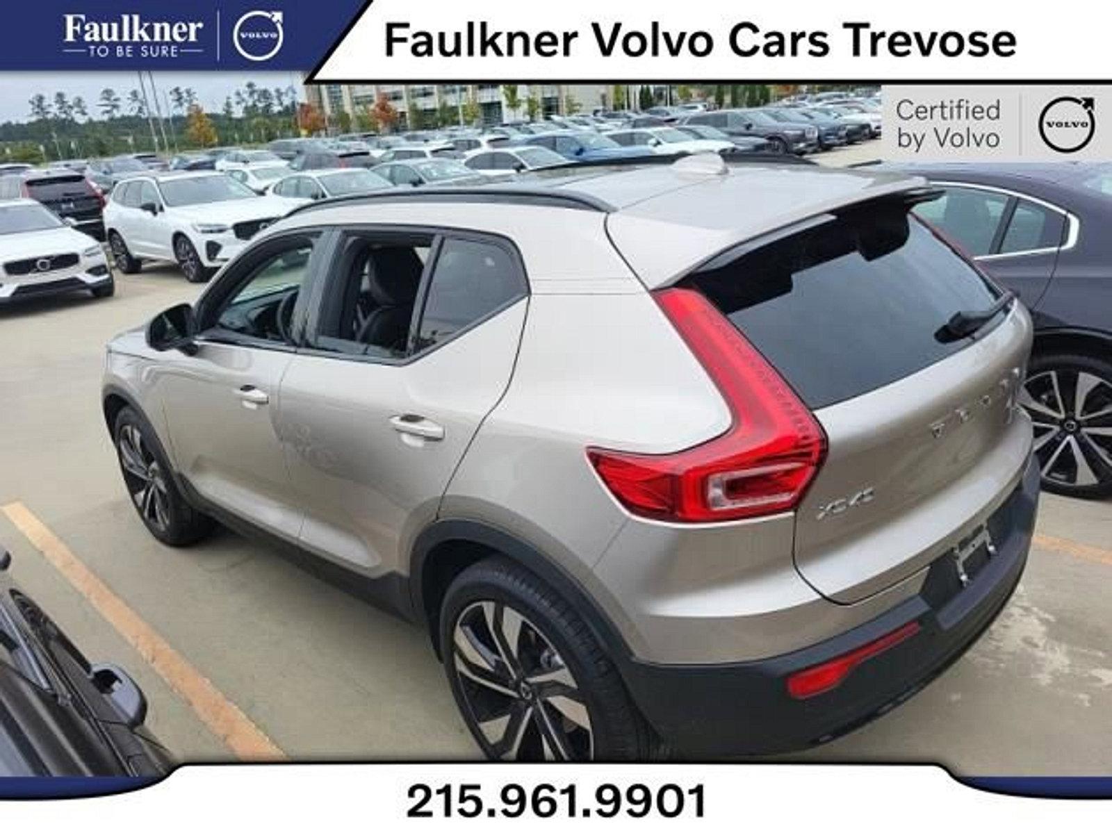 2023 Volvo XC40 Vehicle Photo in Trevose, PA 19053