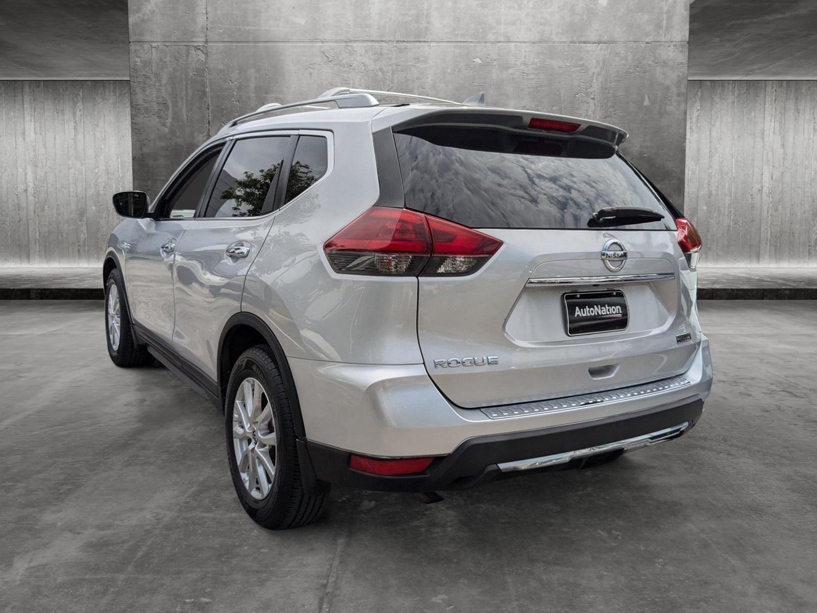 2019 Nissan Rogue Vehicle Photo in Miami, FL 33135