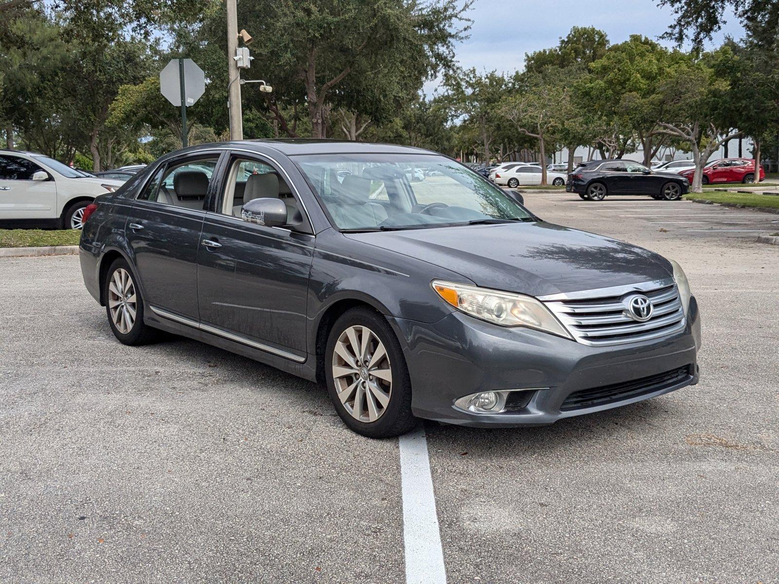 2011 Toyota Avalon Vehicle Photo in West Palm Beach, FL 33417