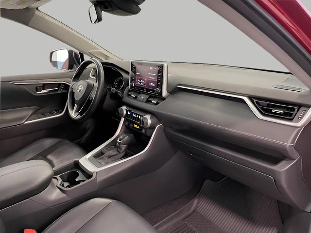 2019 Toyota RAV4 Vehicle Photo in Green Bay, WI 54304