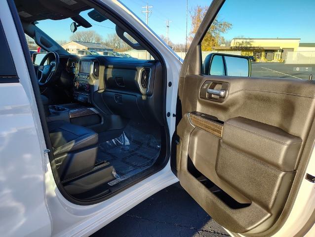 2022 Chevrolet Silverado 1500 LTD Vehicle Photo in GREEN BAY, WI 54304-5303