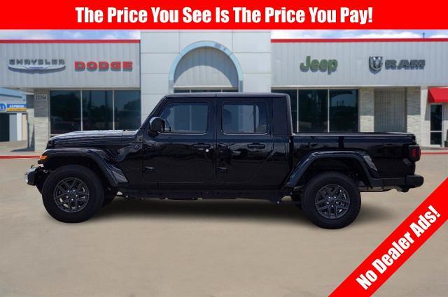 2024 Jeep Gladiator Vehicle Photo in Cleburne, TX 76033