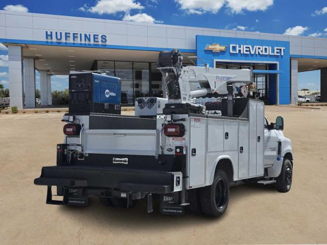 2023 Chevrolet Silverado Chassis Cab Vehicle Photo in LEWISVILLE, TX 75067