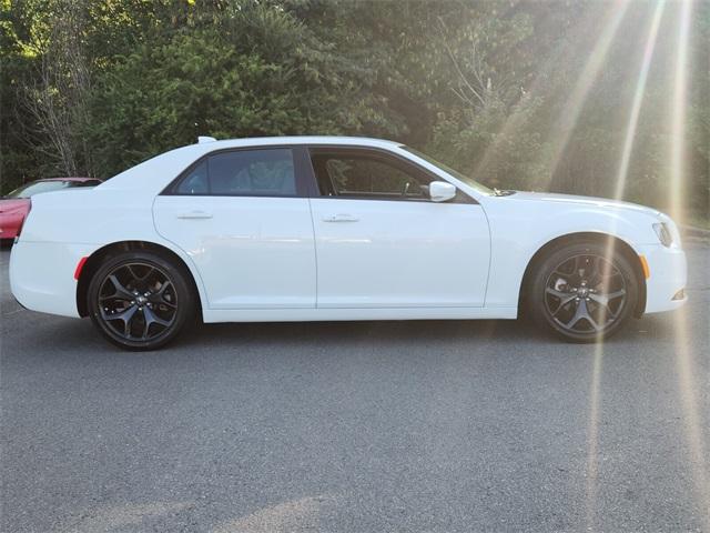 Used 2021 Chrysler 300 S with VIN 2C3CCABG1MH545683 for sale in Little Rock, AR