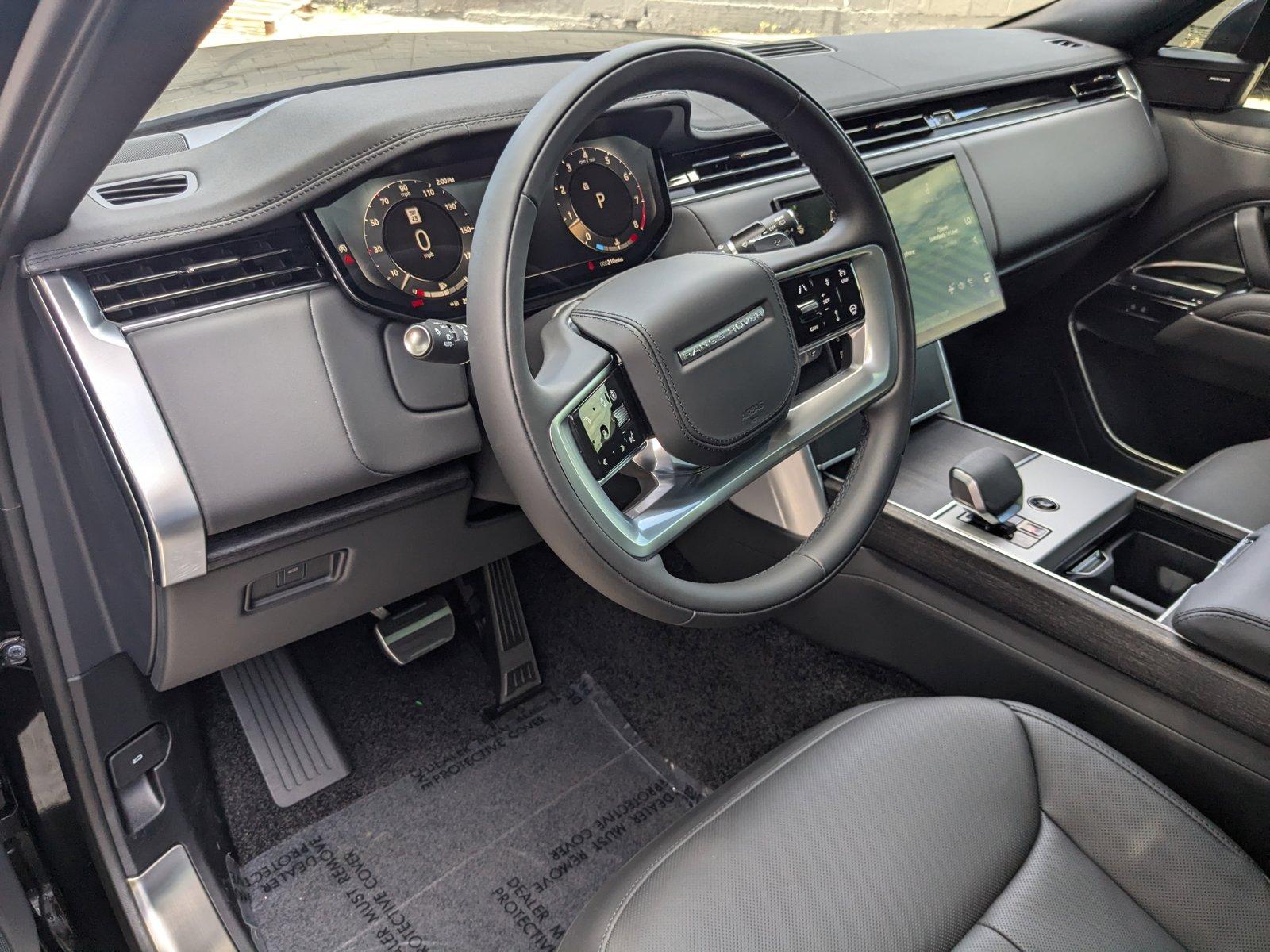 2024 Land Rover Range Rover Vehicle Photo in Pompano Beach, FL 33064