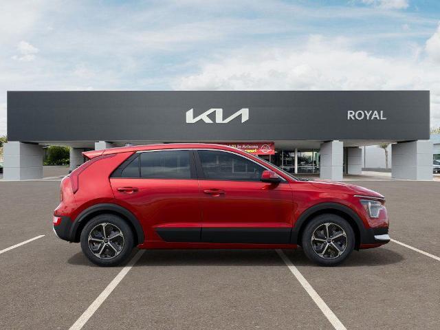 2025 Kia Niro Vehicle Photo in Tucson, AZ 85712