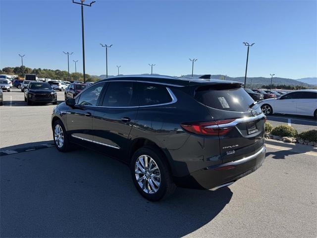 2021 Buick Enclave Vehicle Photo in ALCOA, TN 37701-3235